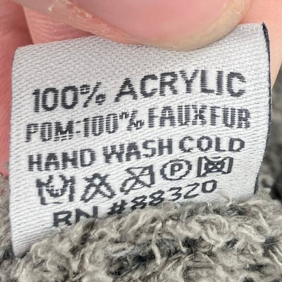 C.C Exclusives Gray Cable Knit Faux Fur Pom Cuff Faux Sherpa Lined Beanie Hat - Picture 5 of 6